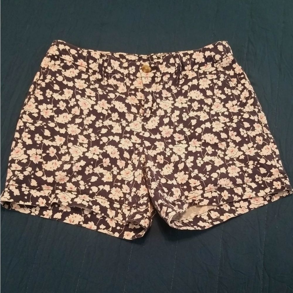 Faded Glory Floral Navy Blue/White/Red Women's Sho